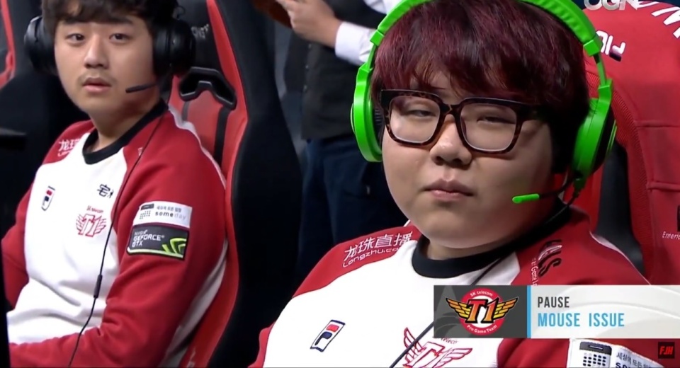 持在高位 持在高位